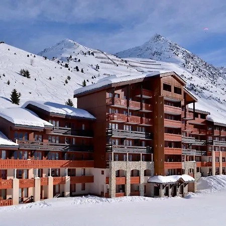 Apartment Cosy Au Pied Des Pistes Avec Balcon Et Casier A Skis - Fr-1-181-2034 *